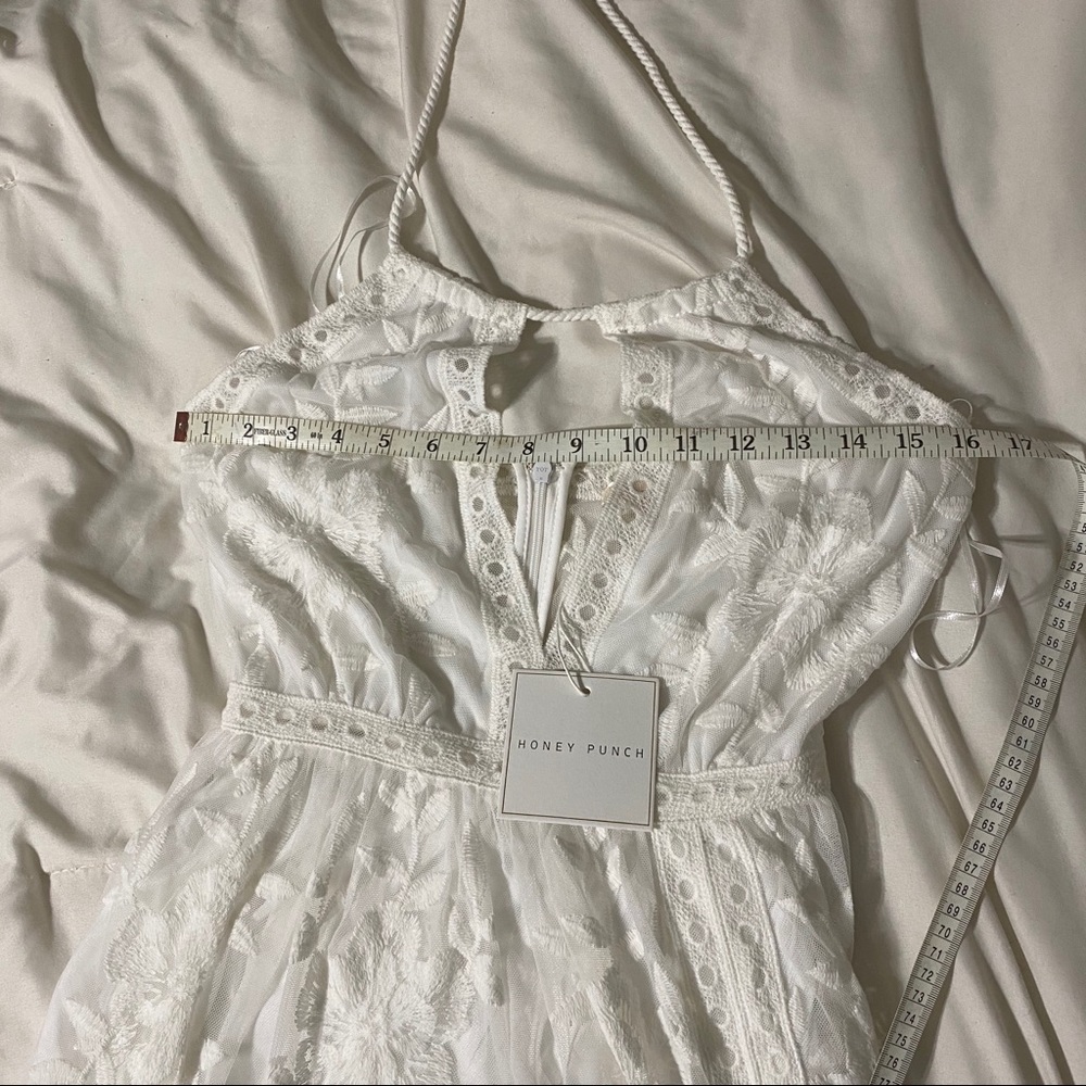 White lace halter maxi dress - Picture 9 of 10